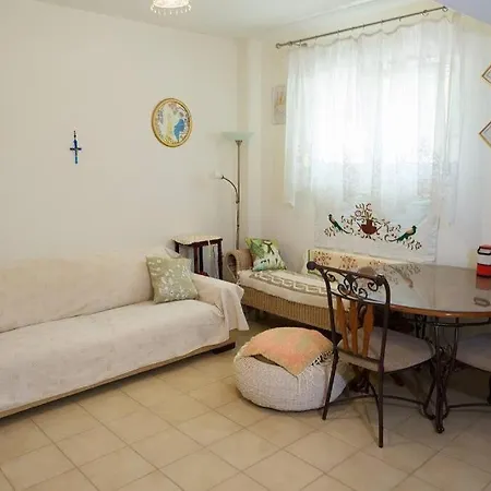 Appartement Spacious And Cozy Maisonette In Epanomi Mesimérion